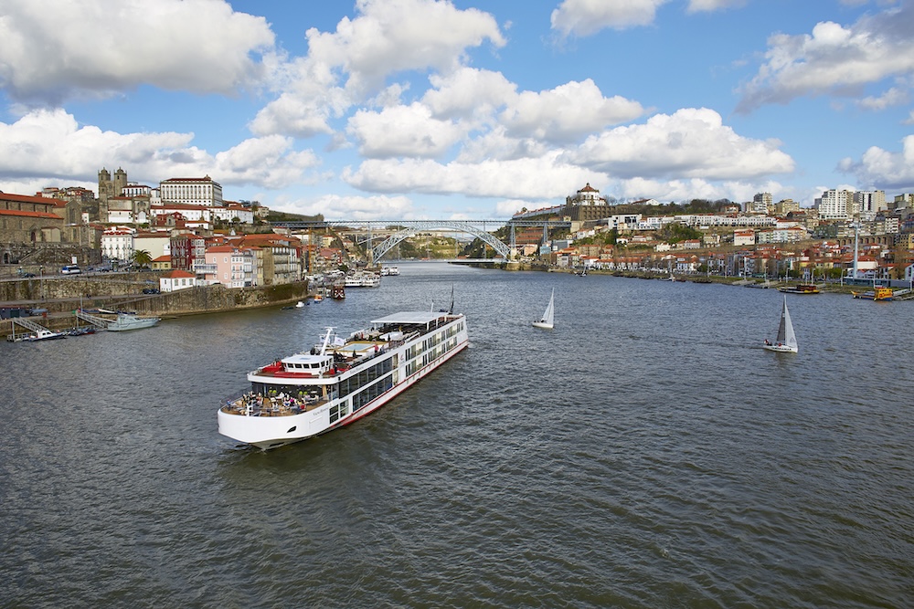 Viking Cruise Ship on the Hemming River